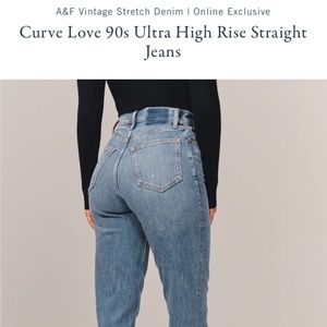 Abercrombie Curve Love 90s Jean size 26